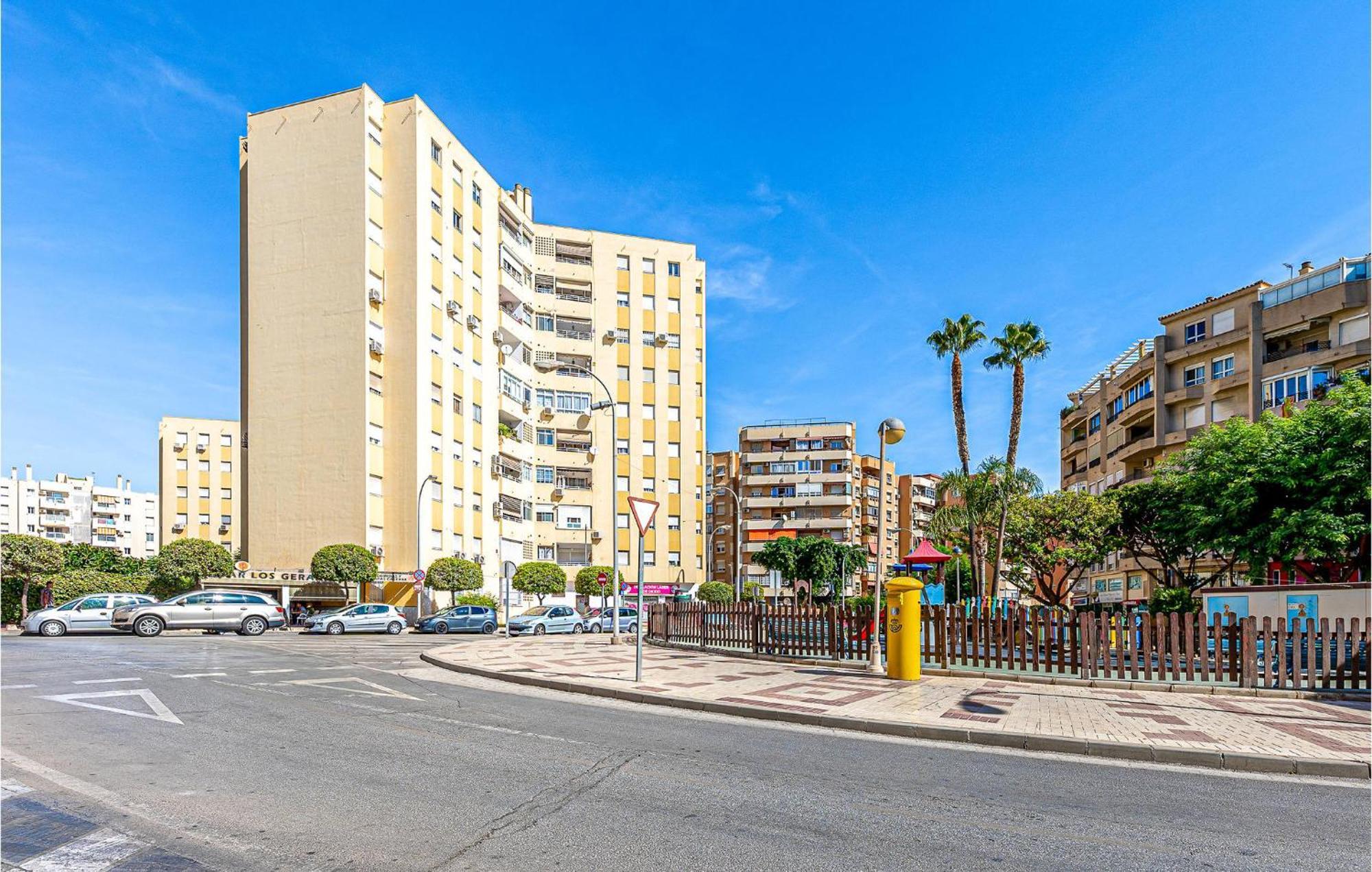 Apartamento 4 Bedroom In *